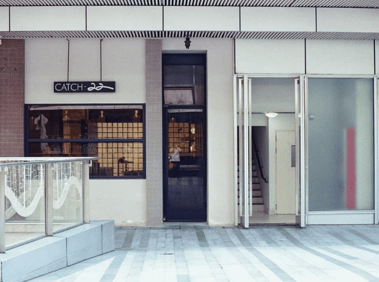 Commercial storefront glass repair for business properties
