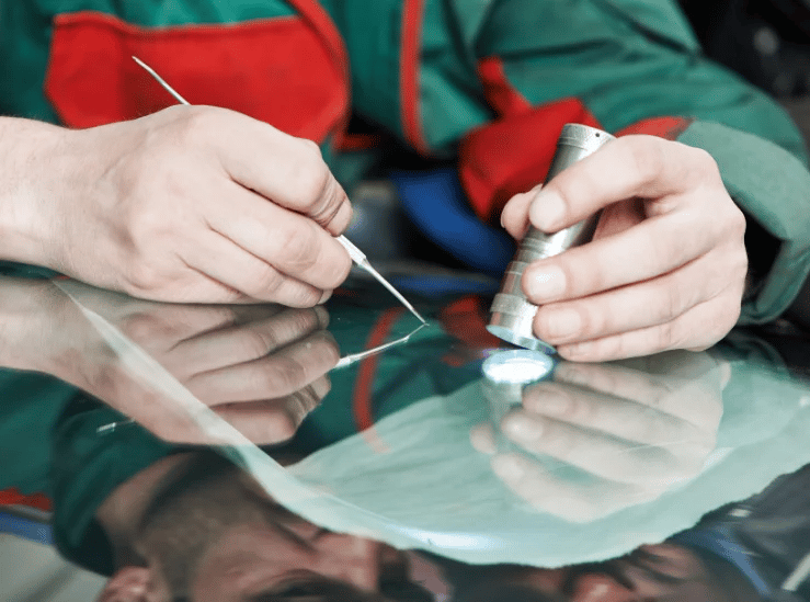 Windshield Repair Golden CO by certified technicians